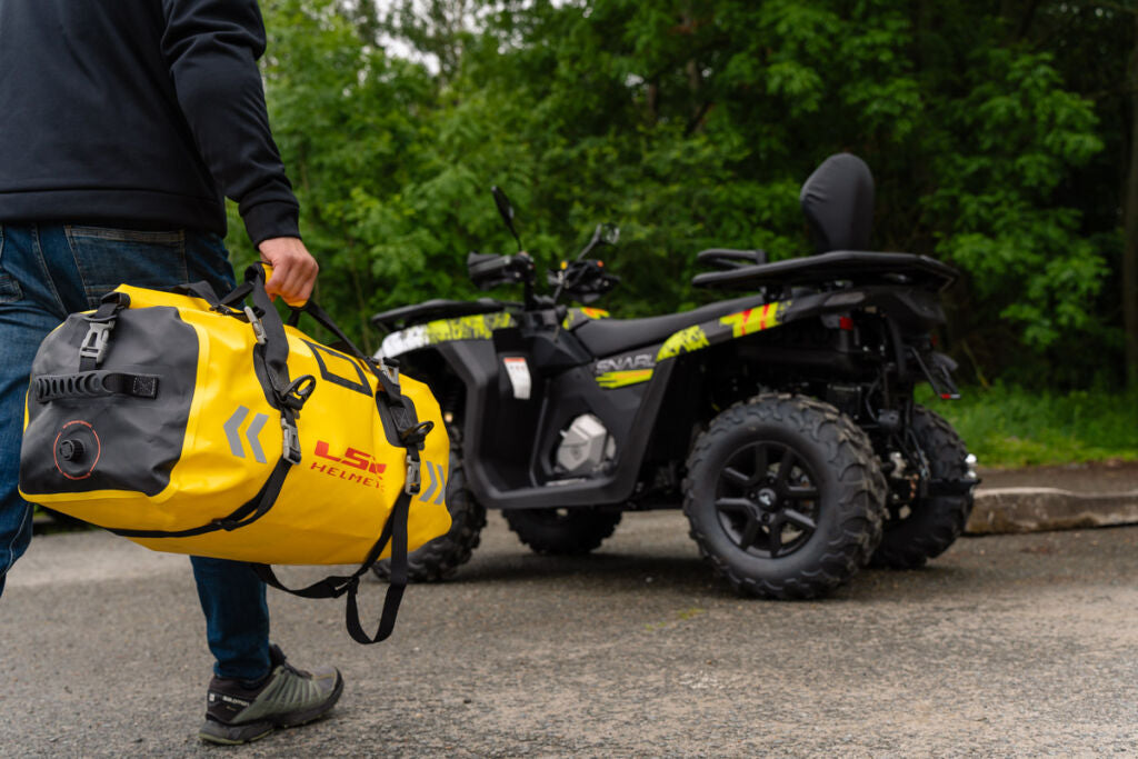 Geantă Impermeabilă 65L PVC pentru ATV, UTV și Motocicletă – Bagaj Waterproof
