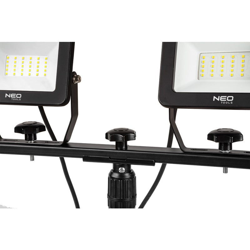 Proiector LED dublu 2x50W cu trepied